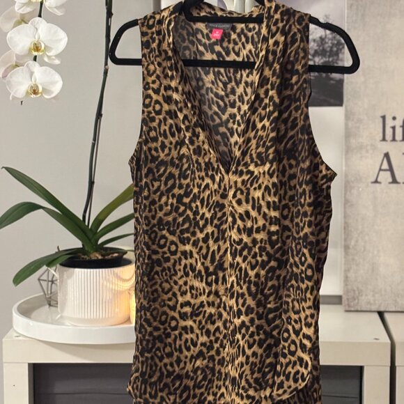 Vince Camuto Tank - Picture 1 of 2